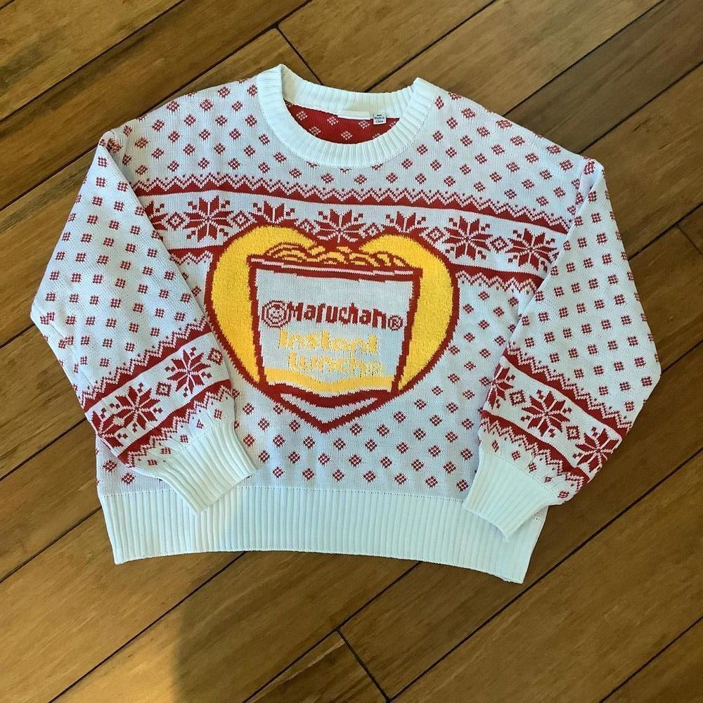 Maruchan Festive‎ Sweater - Cozy Holiday Knit